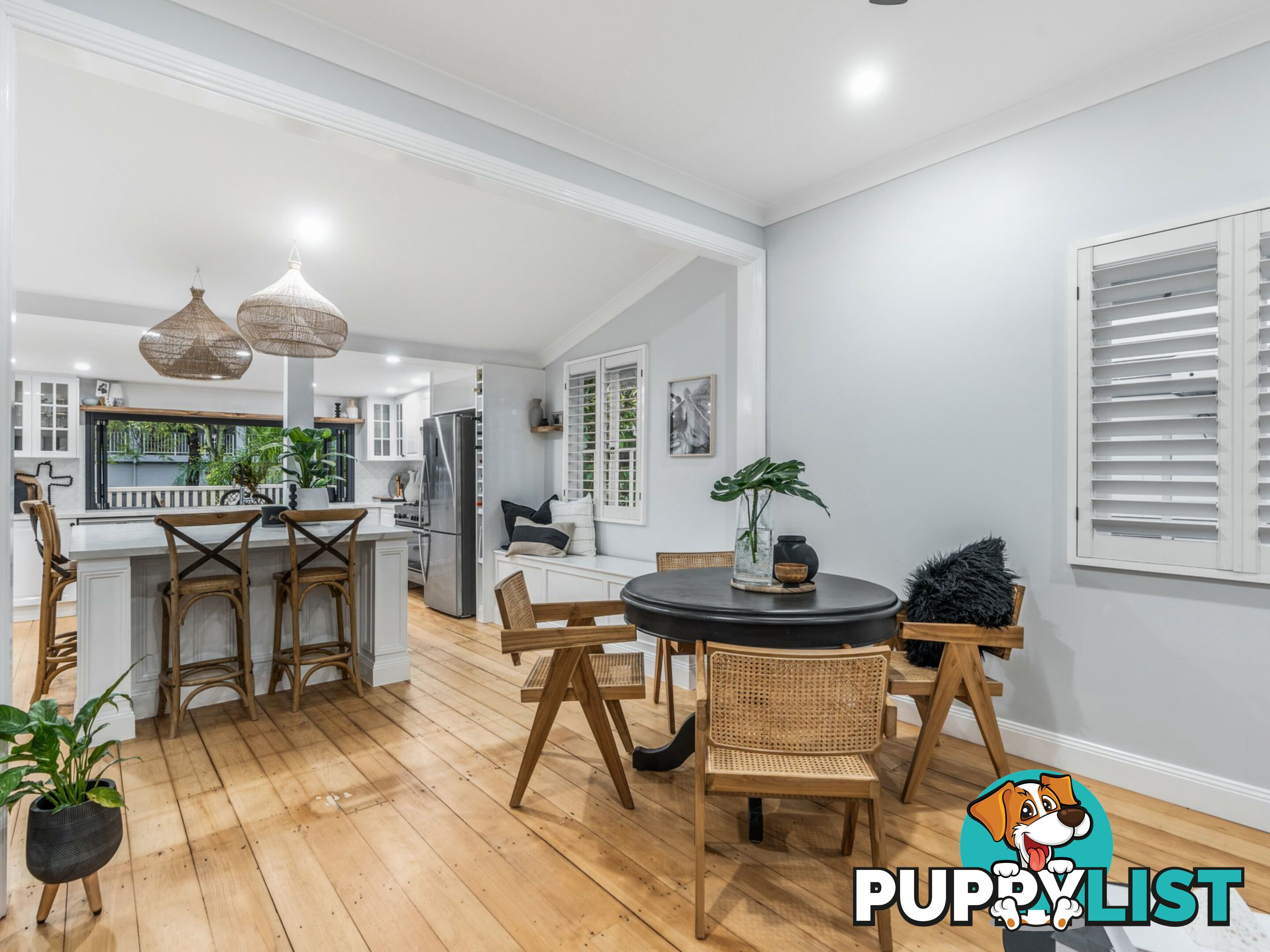 18 Pashen Street MORNINGSIDE QLD 4170