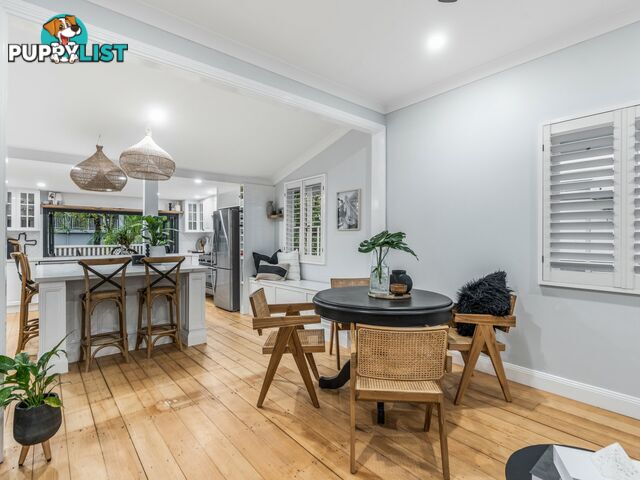 18 Pashen Street MORNINGSIDE QLD 4170
