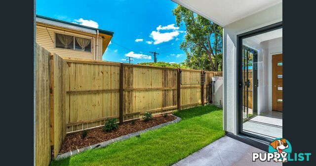 4/15 Pickwick Street CANNON HILL QLD 4170