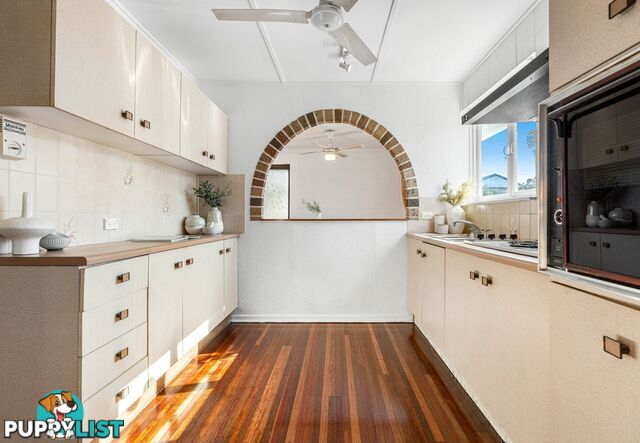 53 Gwynne Street WYNNUM WEST QLD 4178