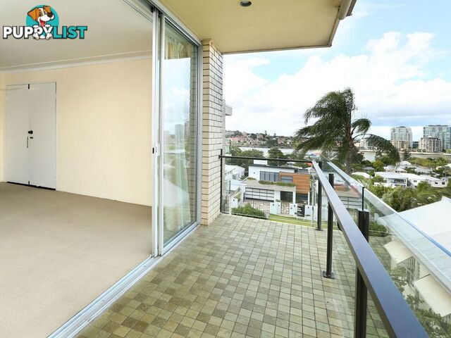 Unit 9/26 Wordsworth Street BULIMBA QLD 4171