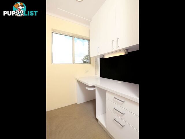 Unit 9/26 Wordsworth Street BULIMBA QLD 4171