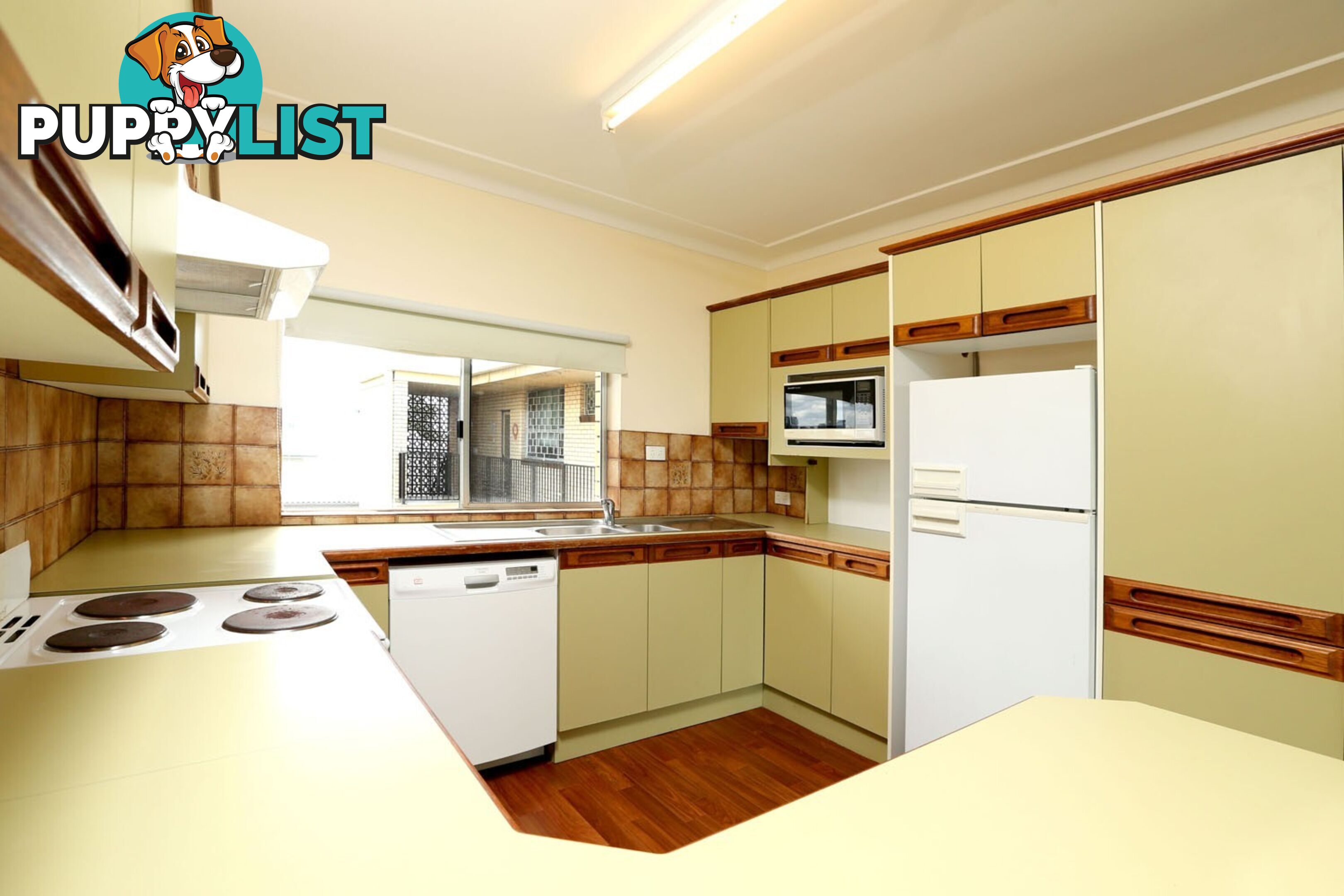 Unit 9/26 Wordsworth Street BULIMBA QLD 4171