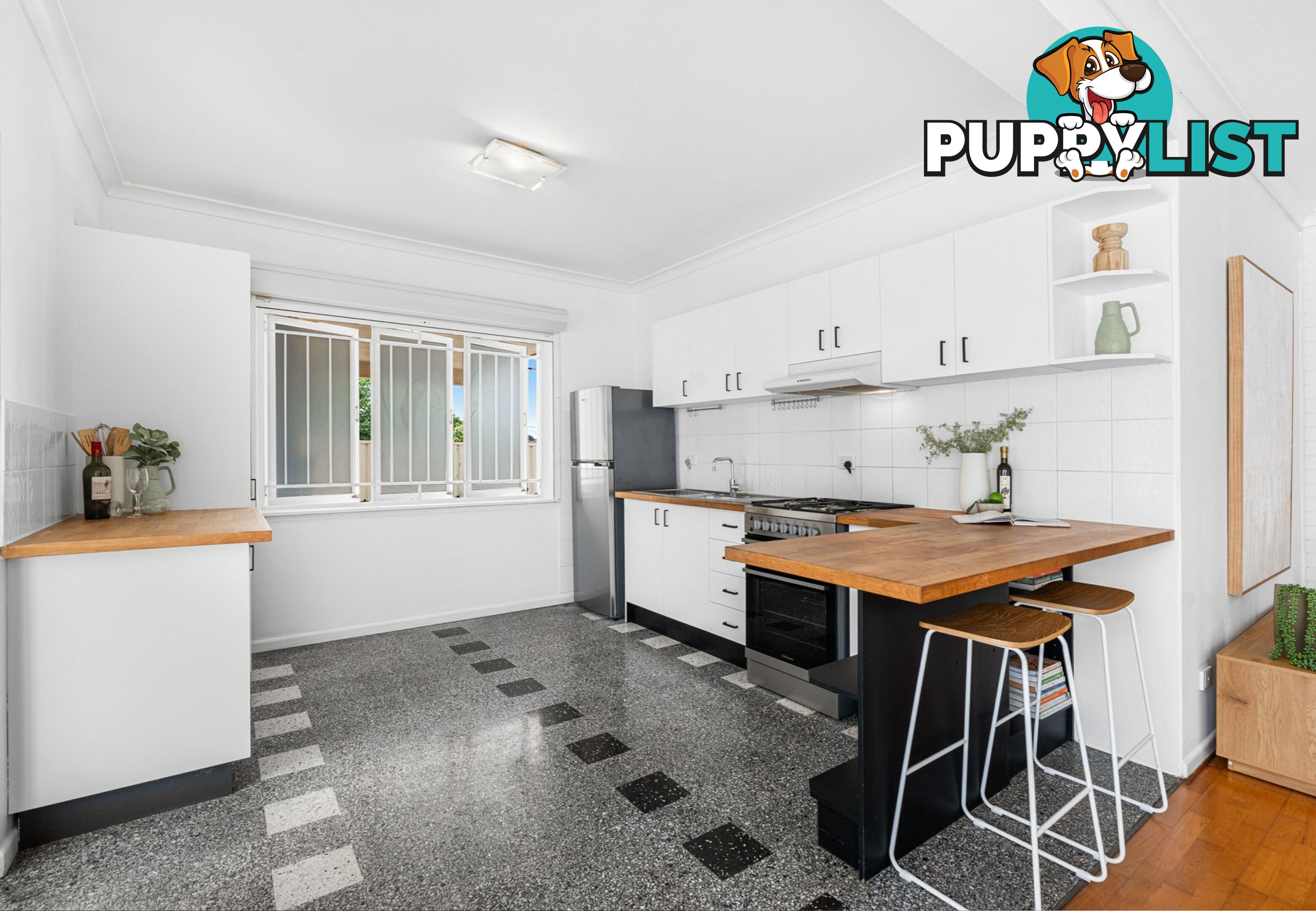 Unit 2/170 Old Cleveland Road COORPAROO QLD 4151