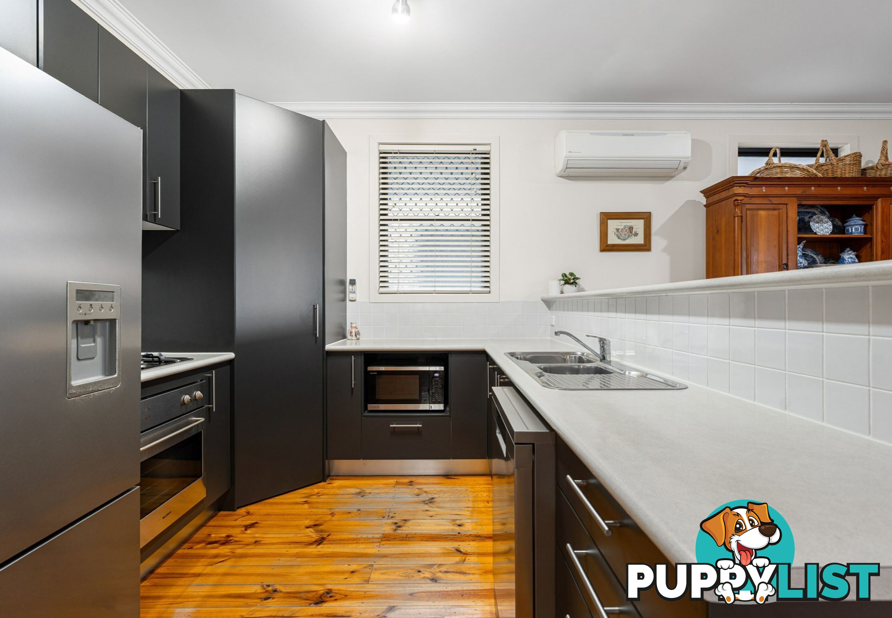 120 Armstrong Road CANNON HILL QLD 4170