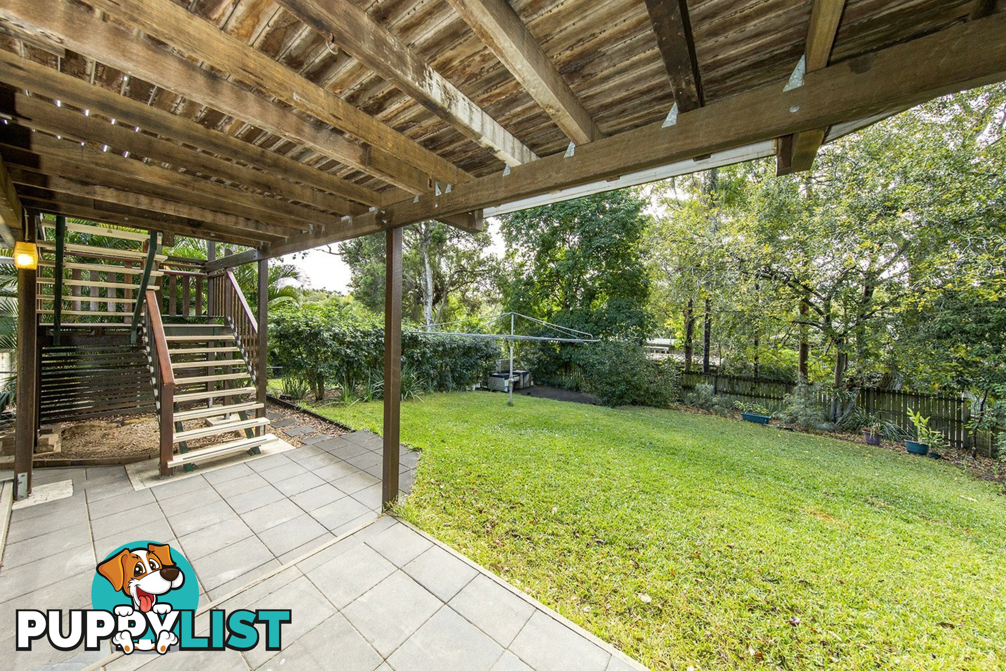 26 David Road HOLLAND PARK QLD 4121
