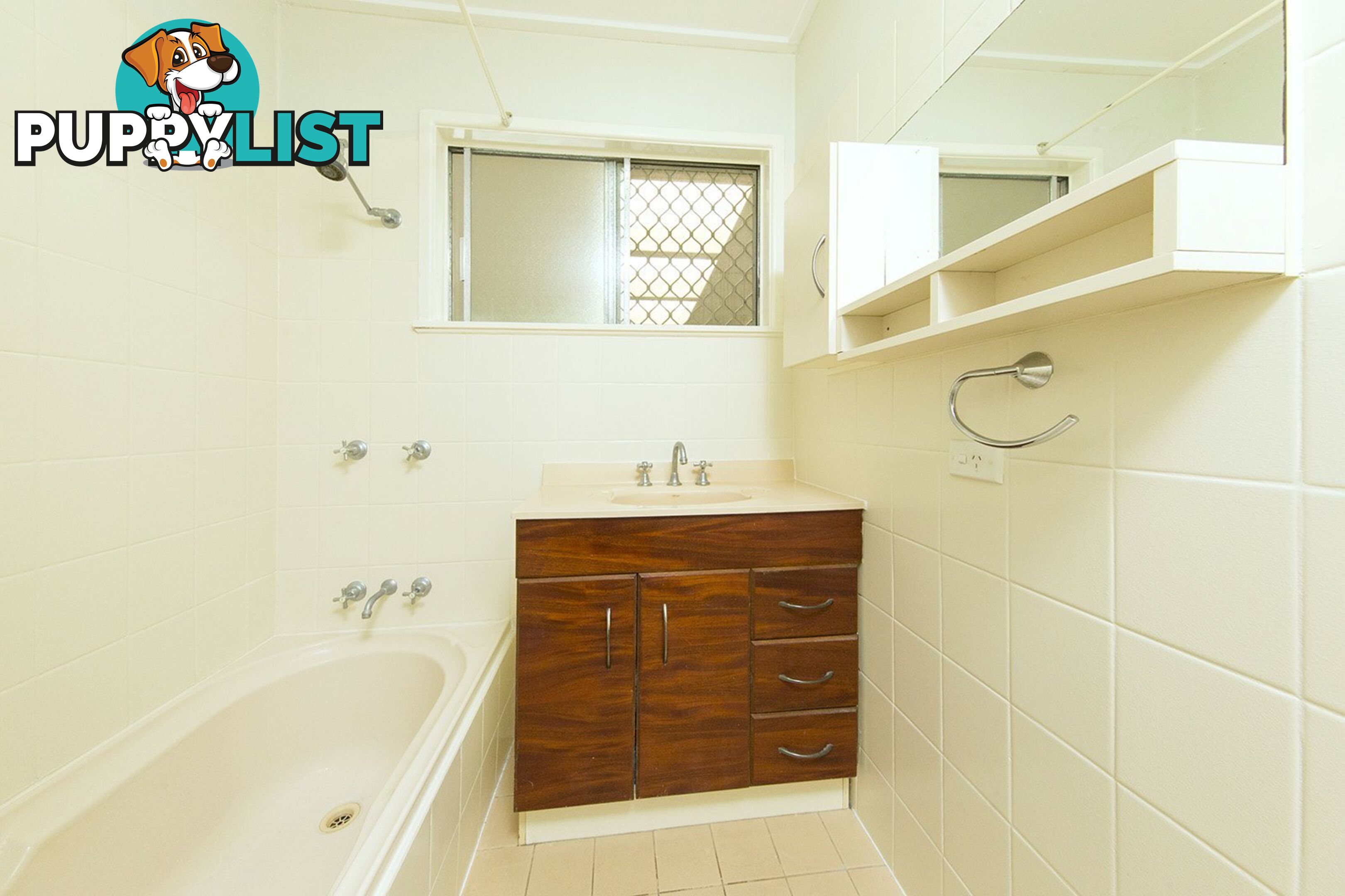 26 David Road HOLLAND PARK QLD 4121