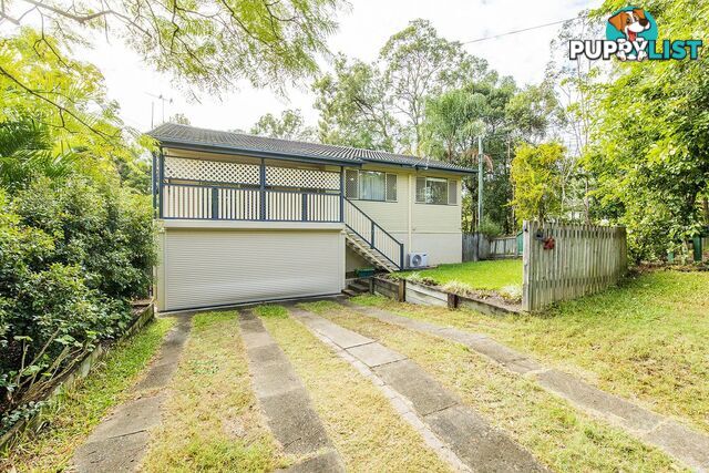 26 David Road HOLLAND PARK QLD 4121