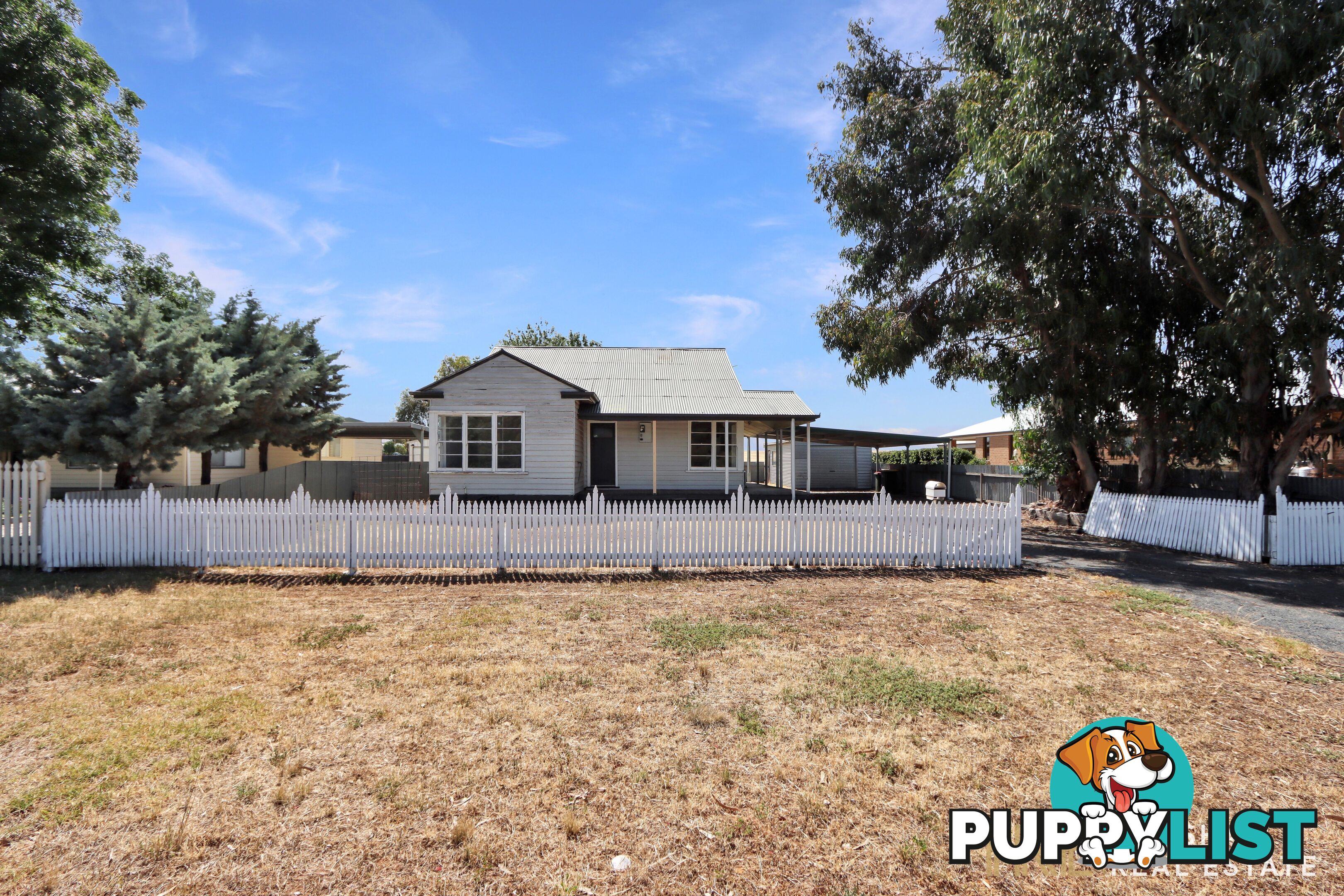 11 Glenferness Street NHILL VIC 3418