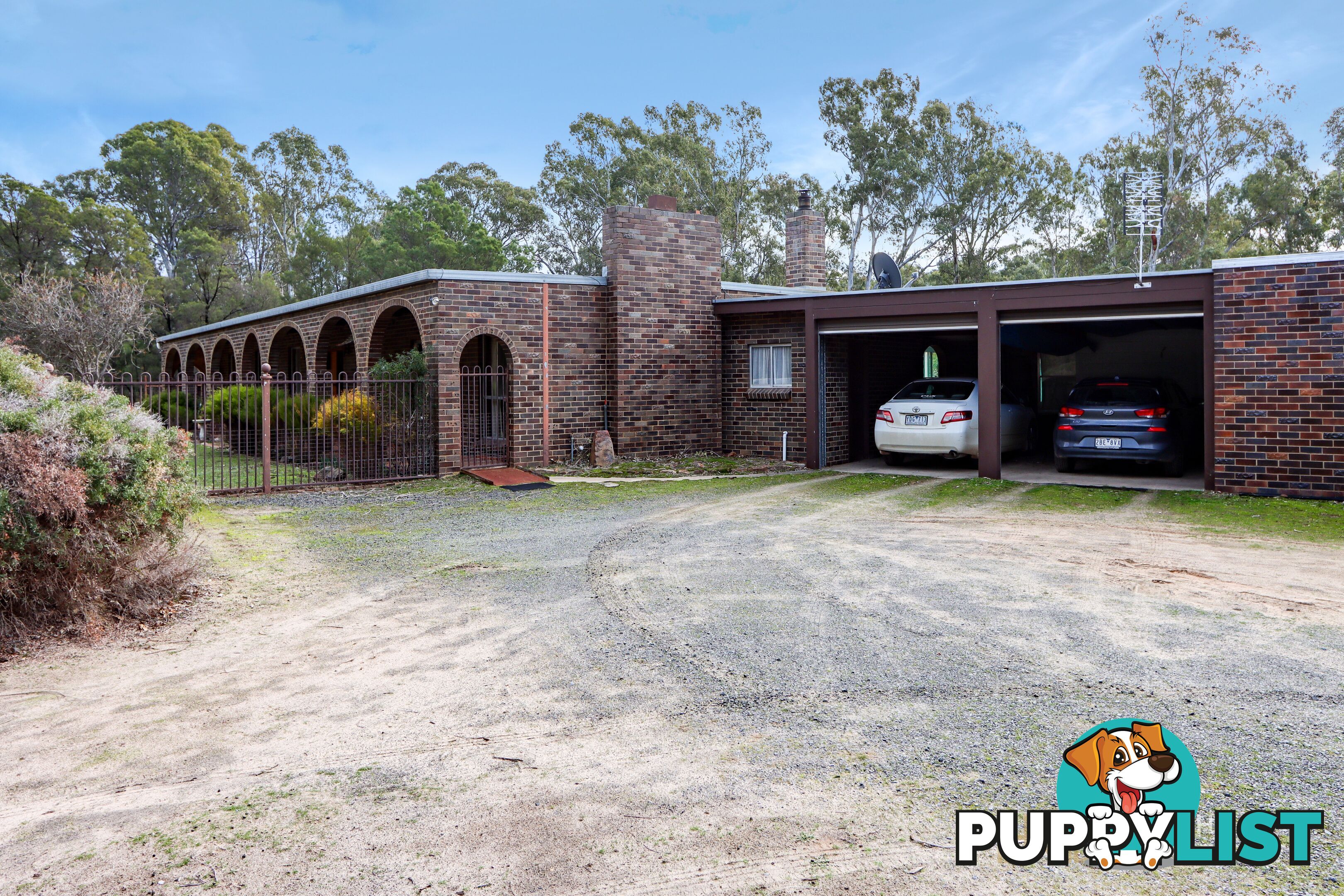 542 Roses Gap Road DADSWELLS BRIDGE VIC 3385