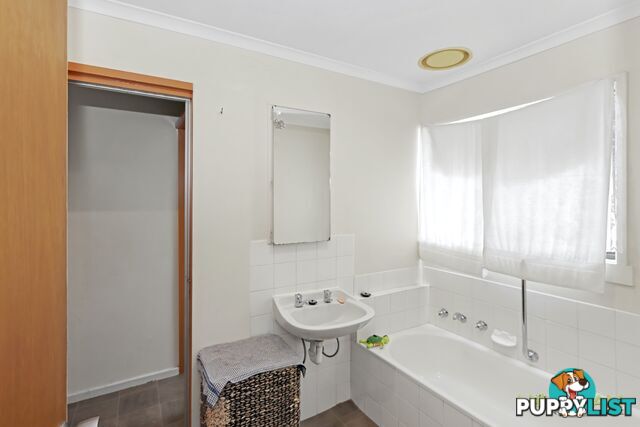 3 Creek Crescent HORSHAM VIC 3400