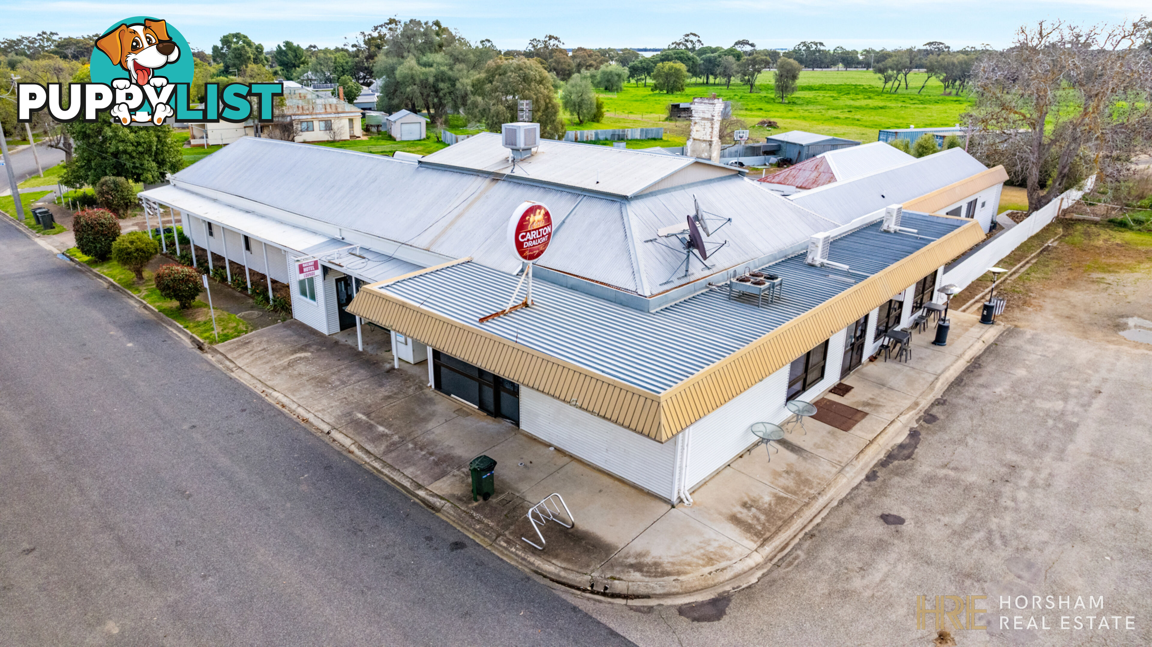 Railway Hotel 2 Comyn Street MURTOA VIC 3390