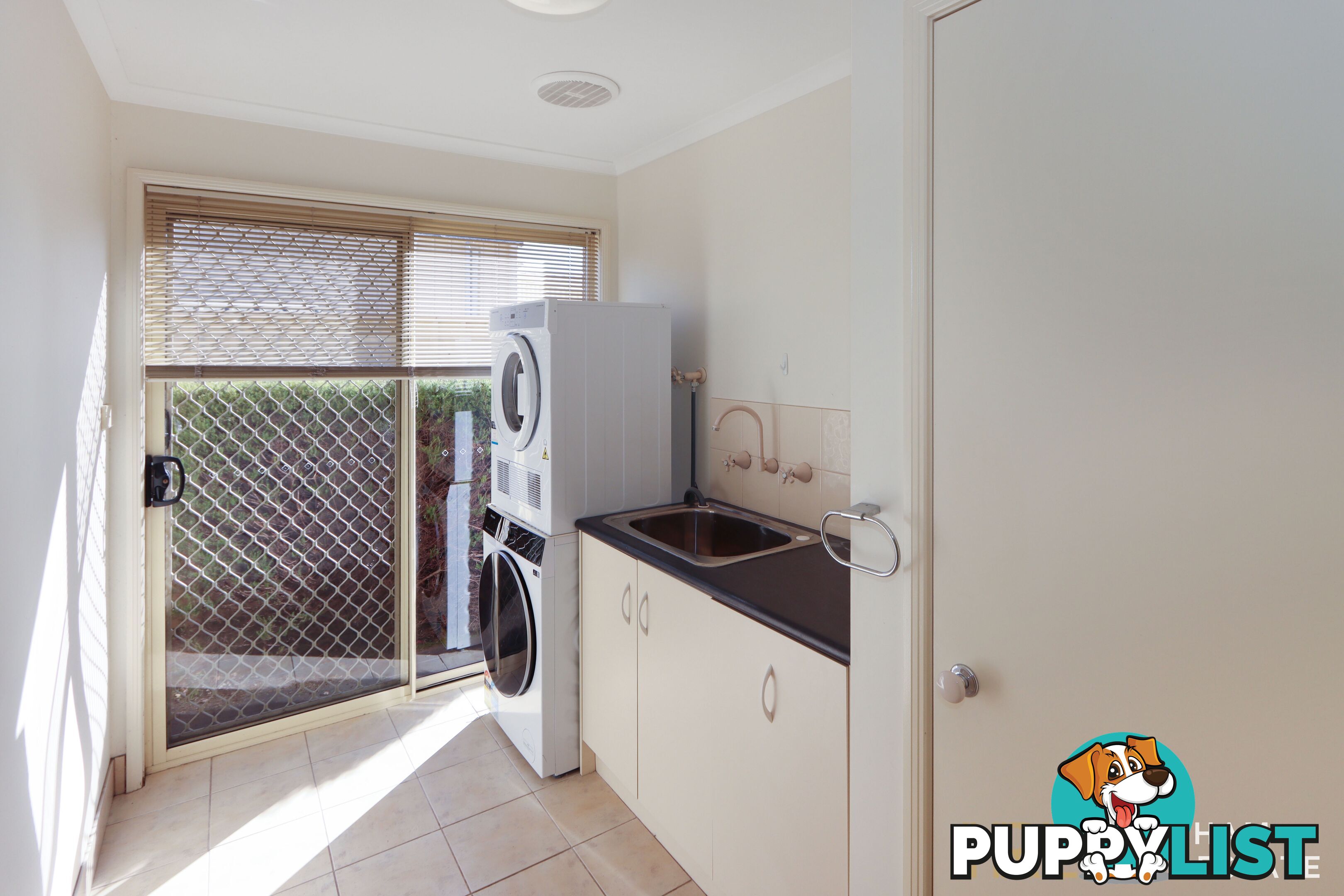 16 Burnett Street HORSHAM VIC 3400
