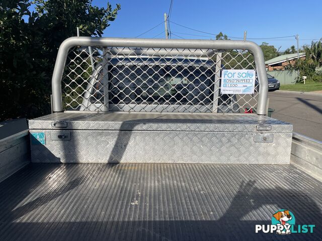 2003 Toyota Hilux MY02 SR5 Ute Manual