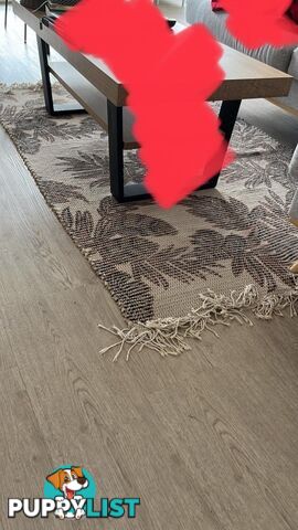 Floor rug