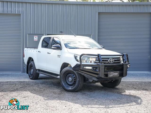 2016 TOYOTA HILUX GUN126R SR UTILITY DOUBLE CAB 4DR MAN 6SP 4X4 920KG 2.8DT  UTE