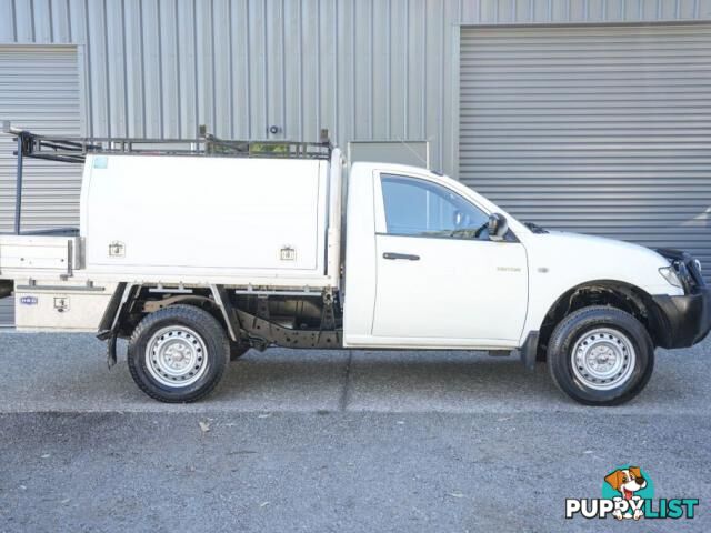 2014 MITSUBISHI TRITON MN MY14 GL CAB CHASSIS SINGLE CAB 2DR MAN 5SP 1356KG 2.5DT  CAB CHASSIS