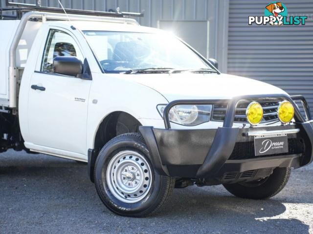 2014 MITSUBISHI TRITON MN MY14 GL CAB CHASSIS SINGLE CAB 2DR MAN 5SP 1356KG 2.5DT  CAB CHASSIS