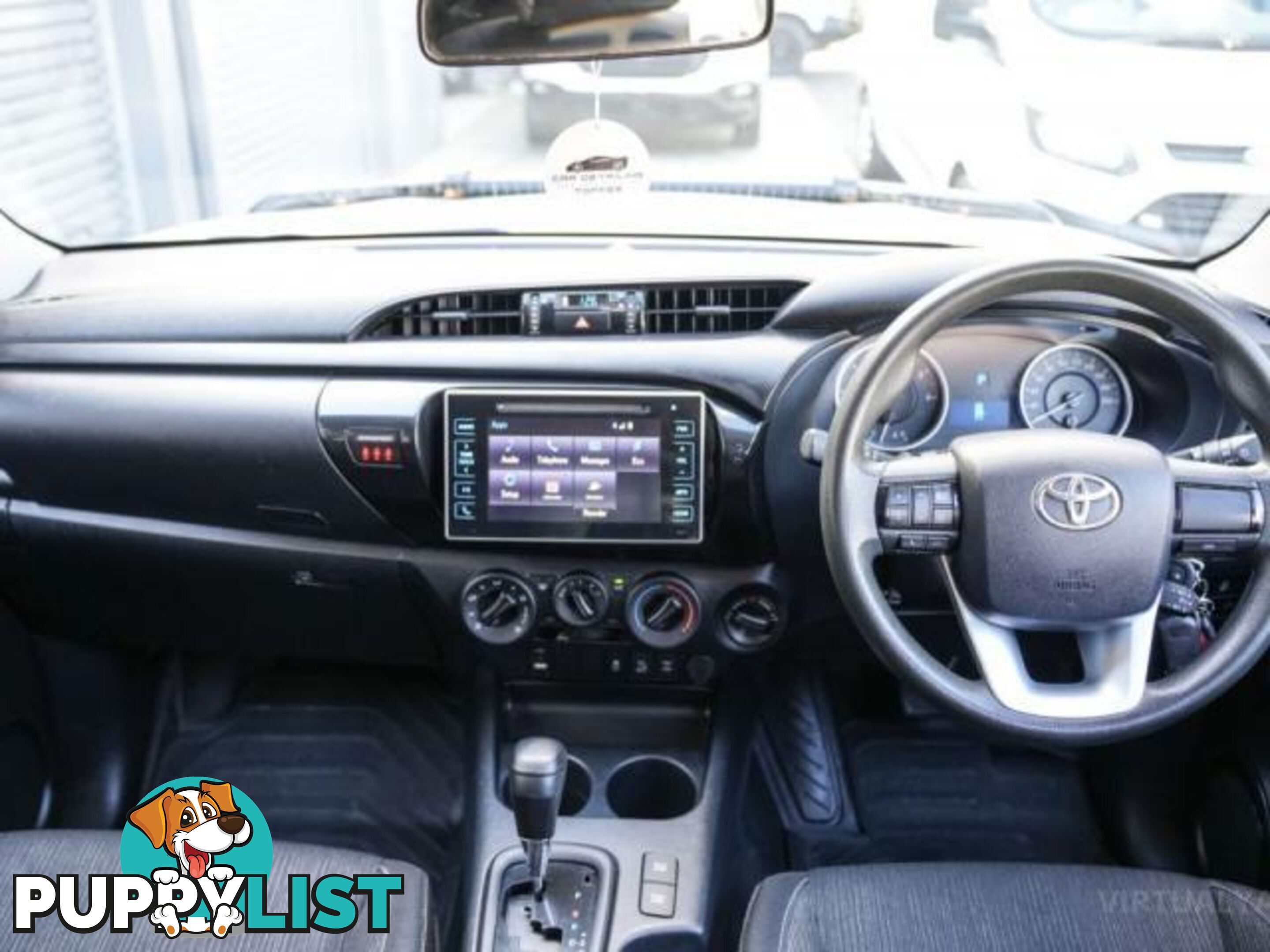 2018 TOYOTA HILUX GUN126R SR UTILITY DOUBLE CAB 4DR SPTS AUTO 6SP 4X4 955KG 2.8DT  UTE
