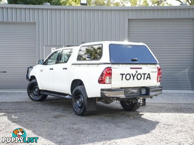 2018 TOYOTA HILUX GUN126R SR UTILITY DOUBLE CAB 4DR SPTS AUTO 6SP 4X4 955KG 2.8DT  UTE
