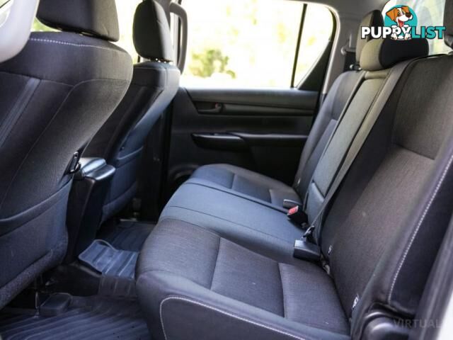 2018 TOYOTA HILUX GUN126R SR UTILITY DOUBLE CAB 4DR SPTS AUTO 6SP 4X4 955KG 2.8DT  UTE