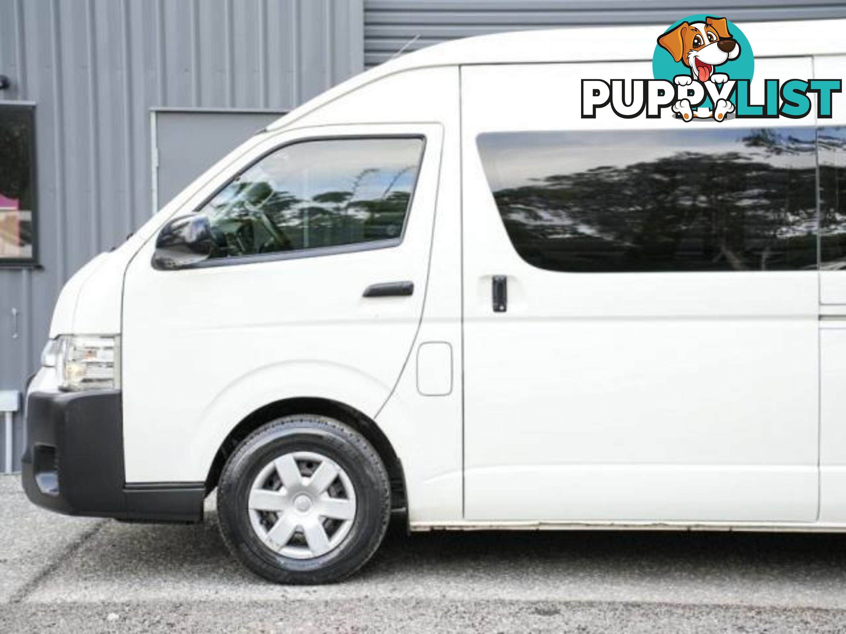 2018 TOYOTA HIACE KDH223R COMMUTER BUS HIGH ROOF SUPER LWB 14ST 4DR AUTO 4SP 3.0DT  VAN