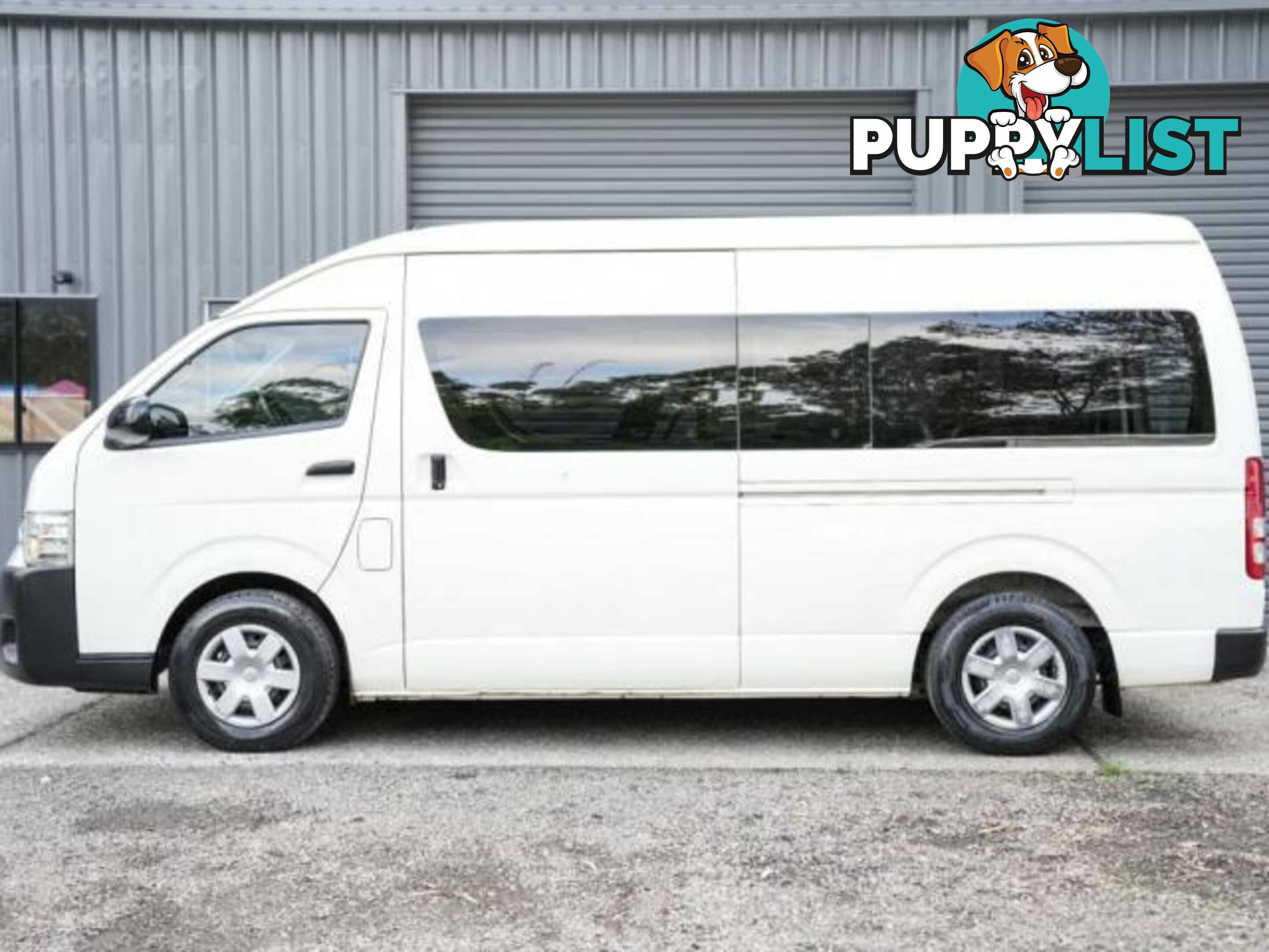2018 TOYOTA HIACE KDH223R COMMUTER BUS HIGH ROOF SUPER LWB 14ST 4DR AUTO 4SP 3.0DT  VAN
