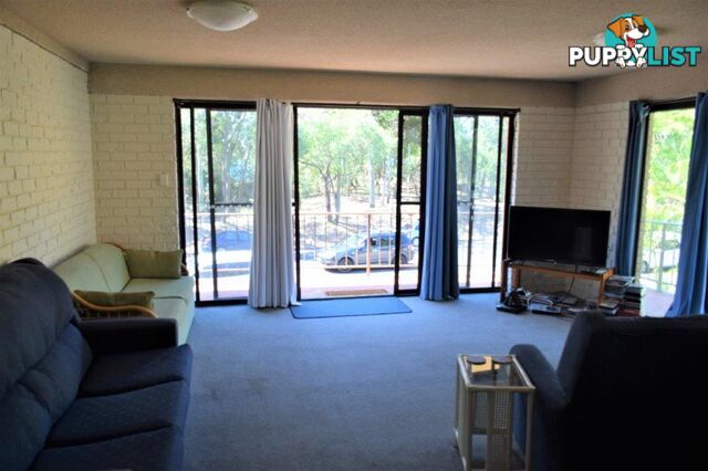 4/394 Esplanade TORQUAY QLD 4655