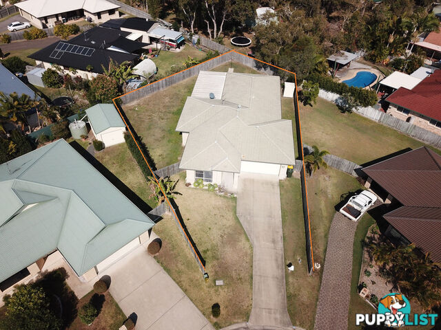 8 Blackall Court TORQUAY QLD 4655