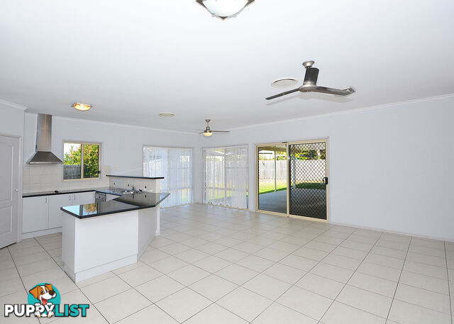 8 Blackall Court TORQUAY QLD 4655