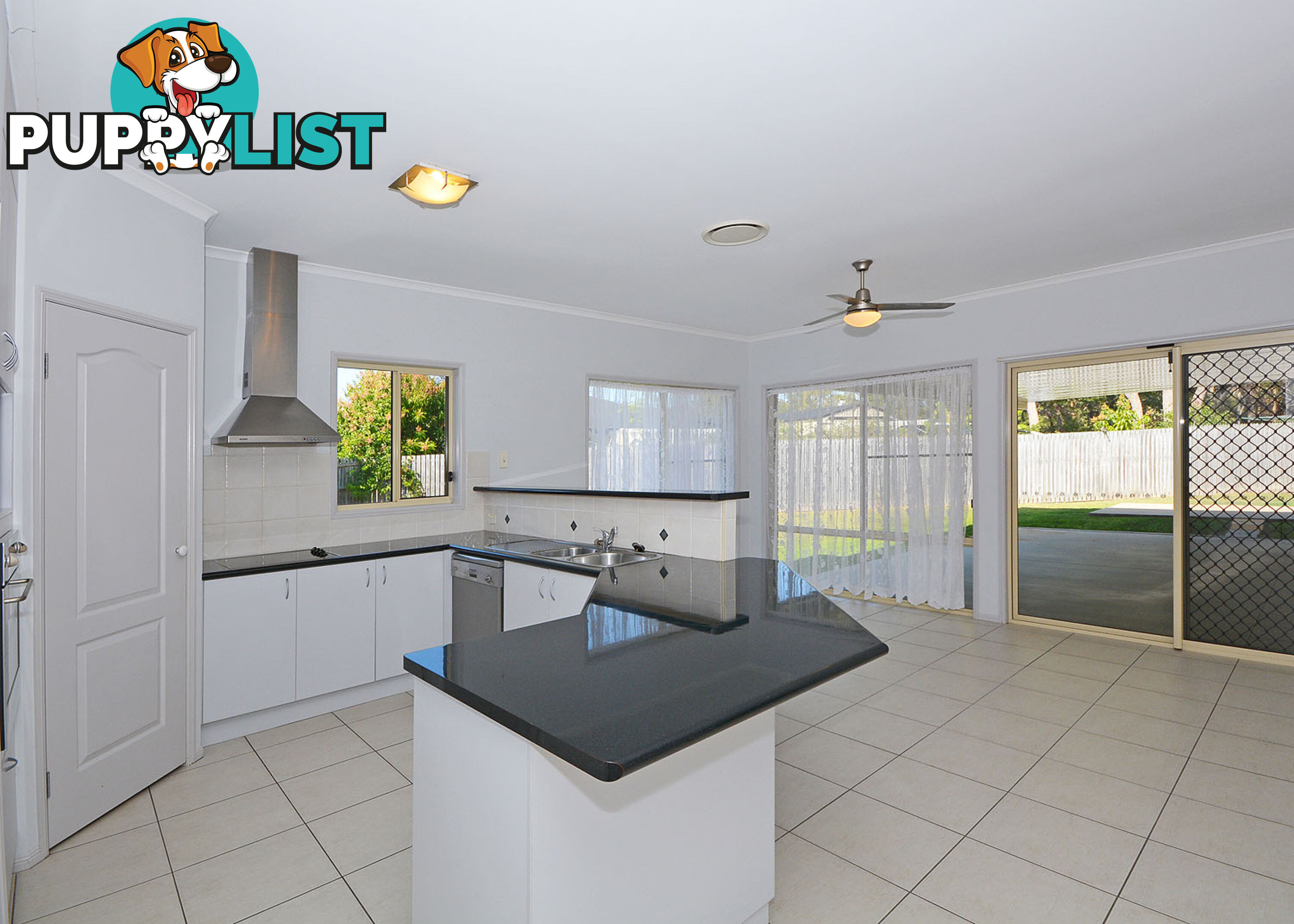 8 Blackall Court TORQUAY QLD 4655