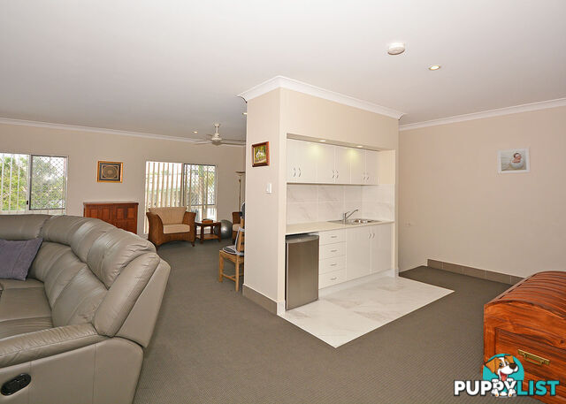 8/184 Torquay Road SCARNESS QLD 4655