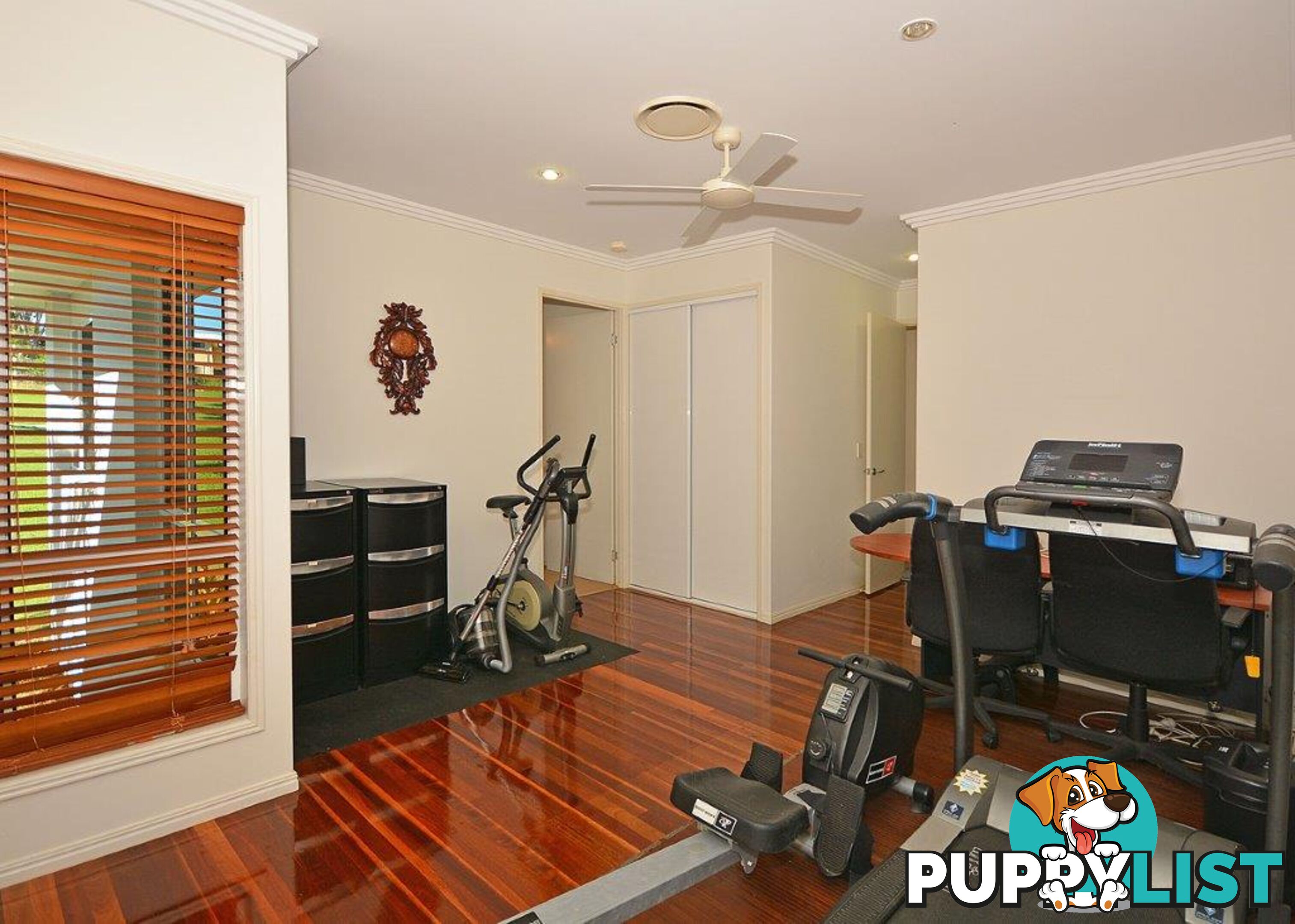 1 Jasmine Court DUNDOWRAN BEACH QLD 4655