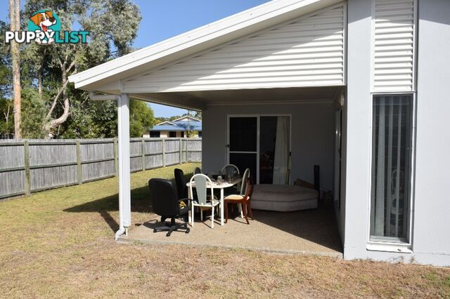 1 Fraser Waters Parade TOOGOOM QLD 4655