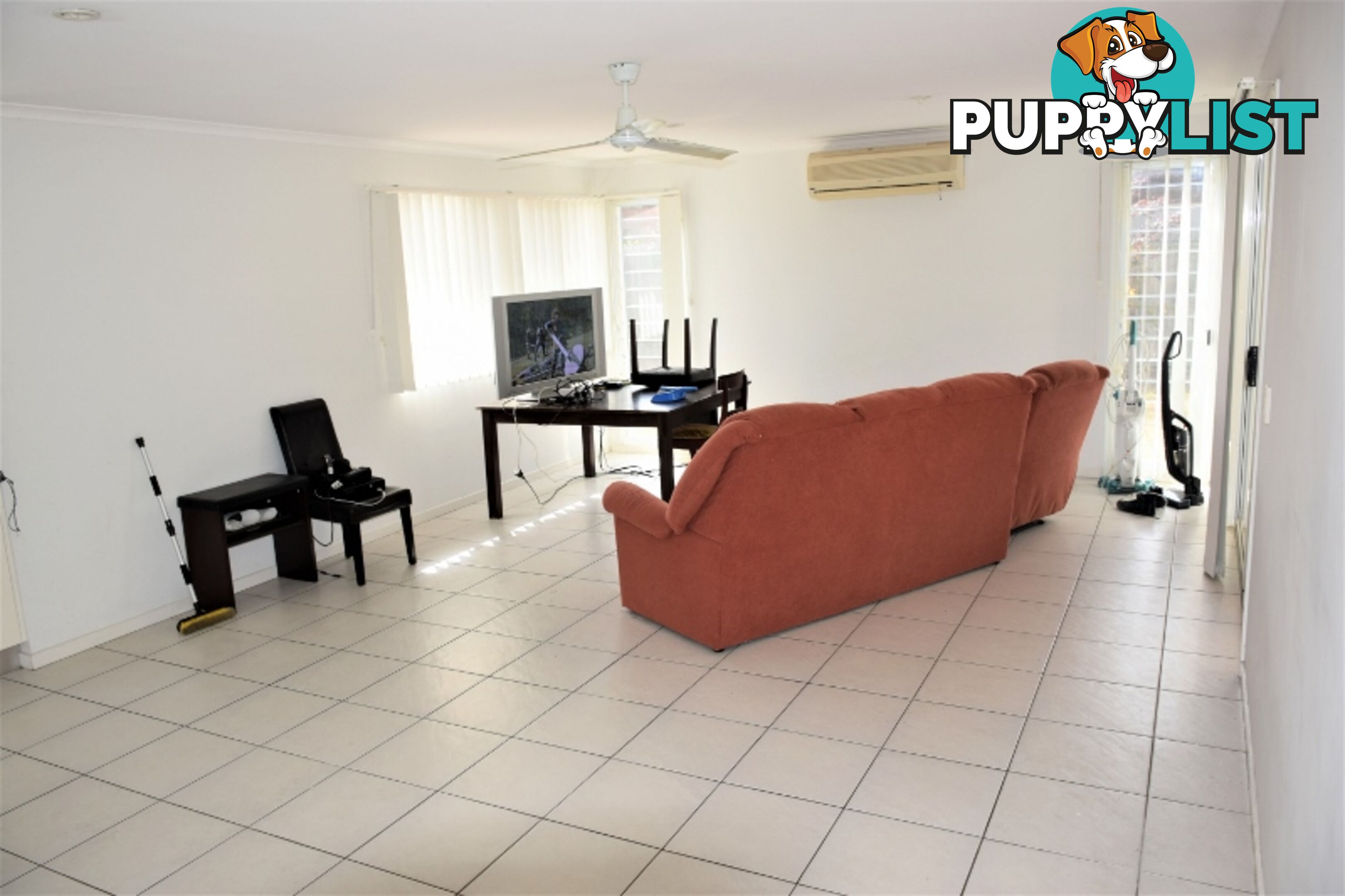 1 Fraser Waters Parade TOOGOOM QLD 4655