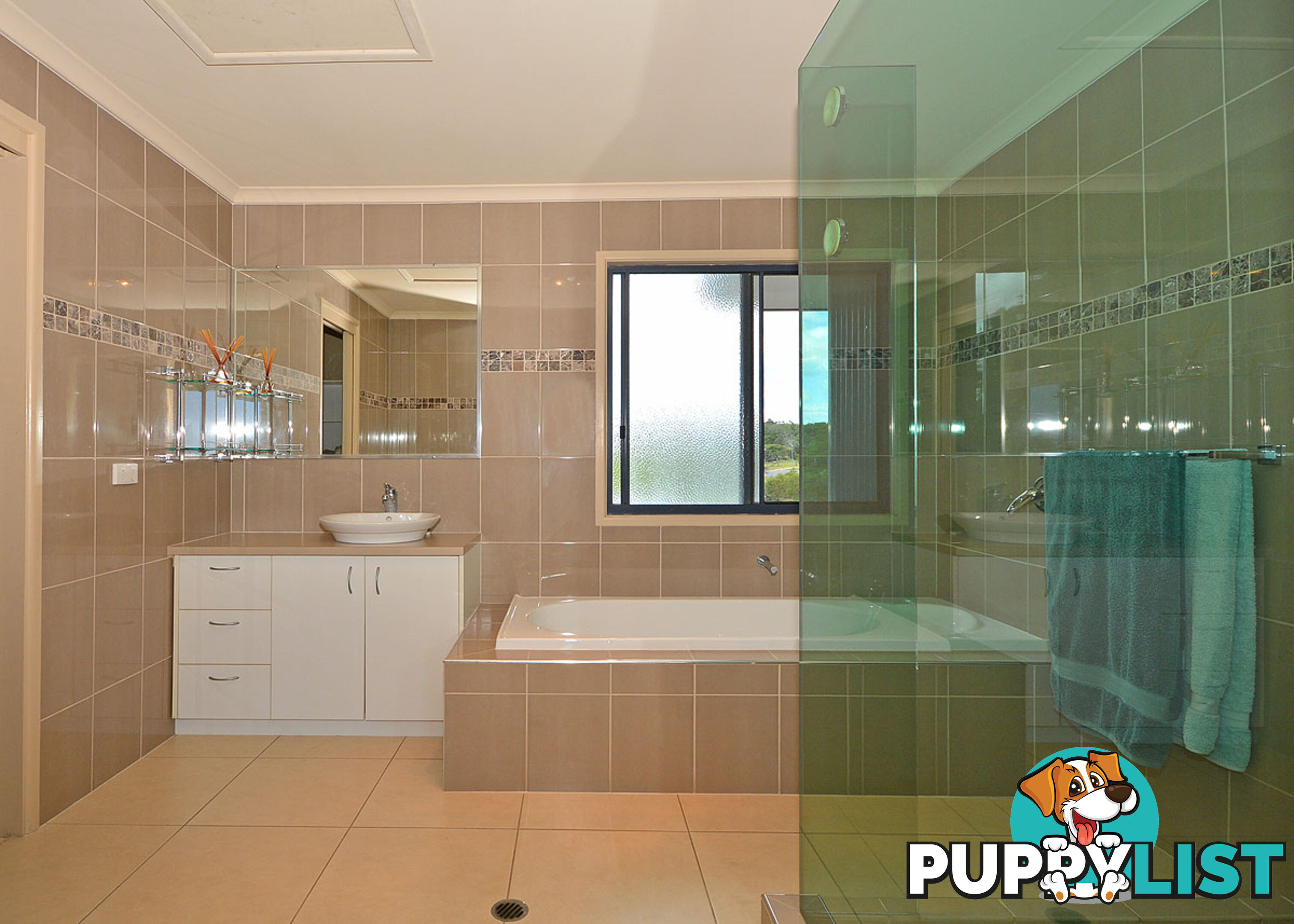 9 Karraschs Road CRAIGNISH QLD 4655