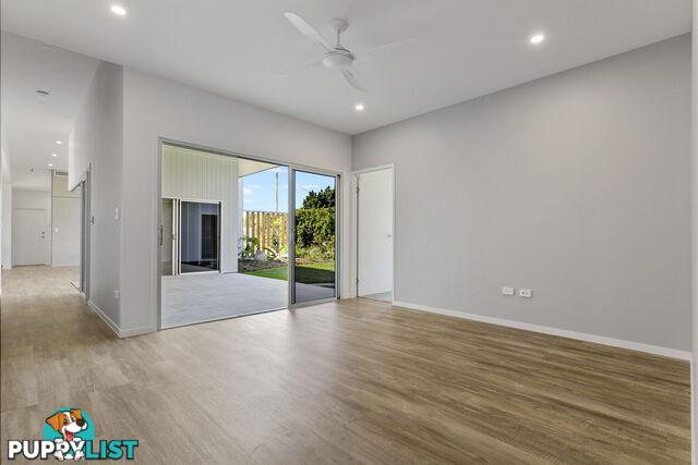 49a Helsham Street POINT VERNON QLD 4655