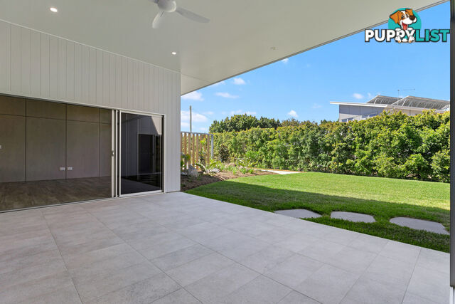 49a Helsham Street POINT VERNON QLD 4655