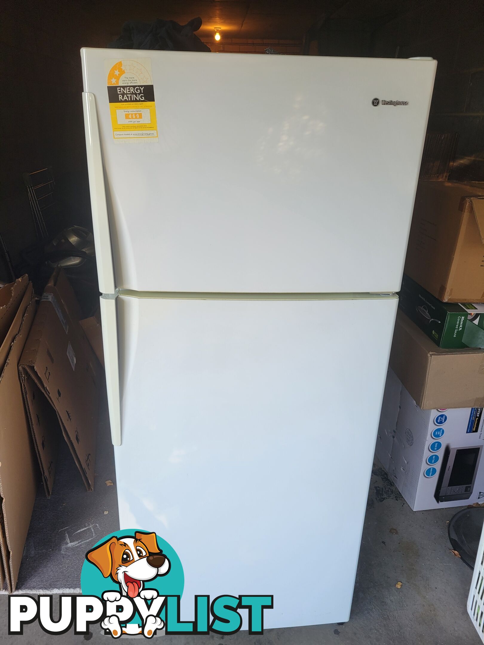 Westinghouse 420L top mount Fridge/Freezer