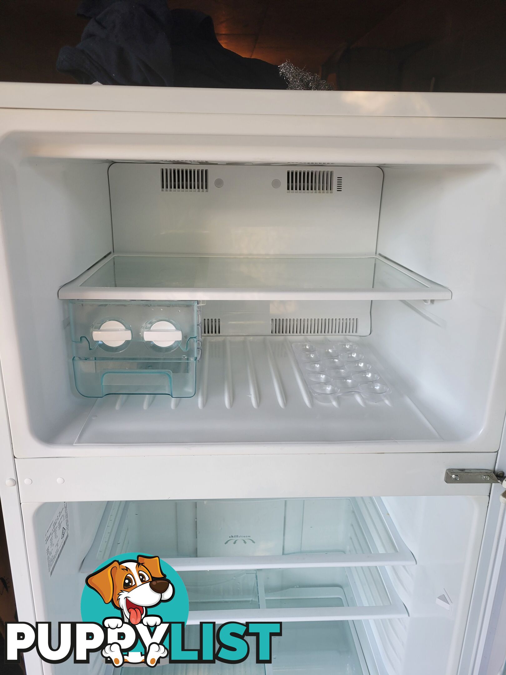 Westinghouse 420L top mount Fridge/Freezer