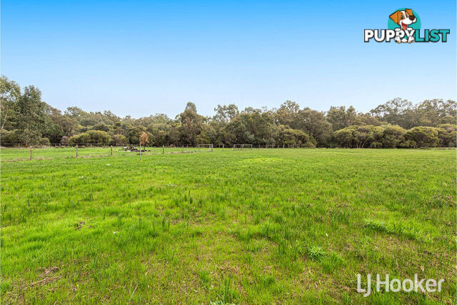 5 McNeill Road CHAMPION LAKES WA 6111