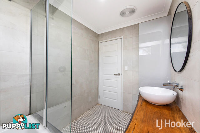 5 McNeill Road CHAMPION LAKES WA 6111