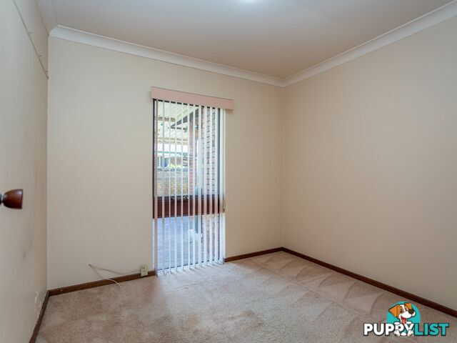 98 Regency Drive THORNLIE WA 6108