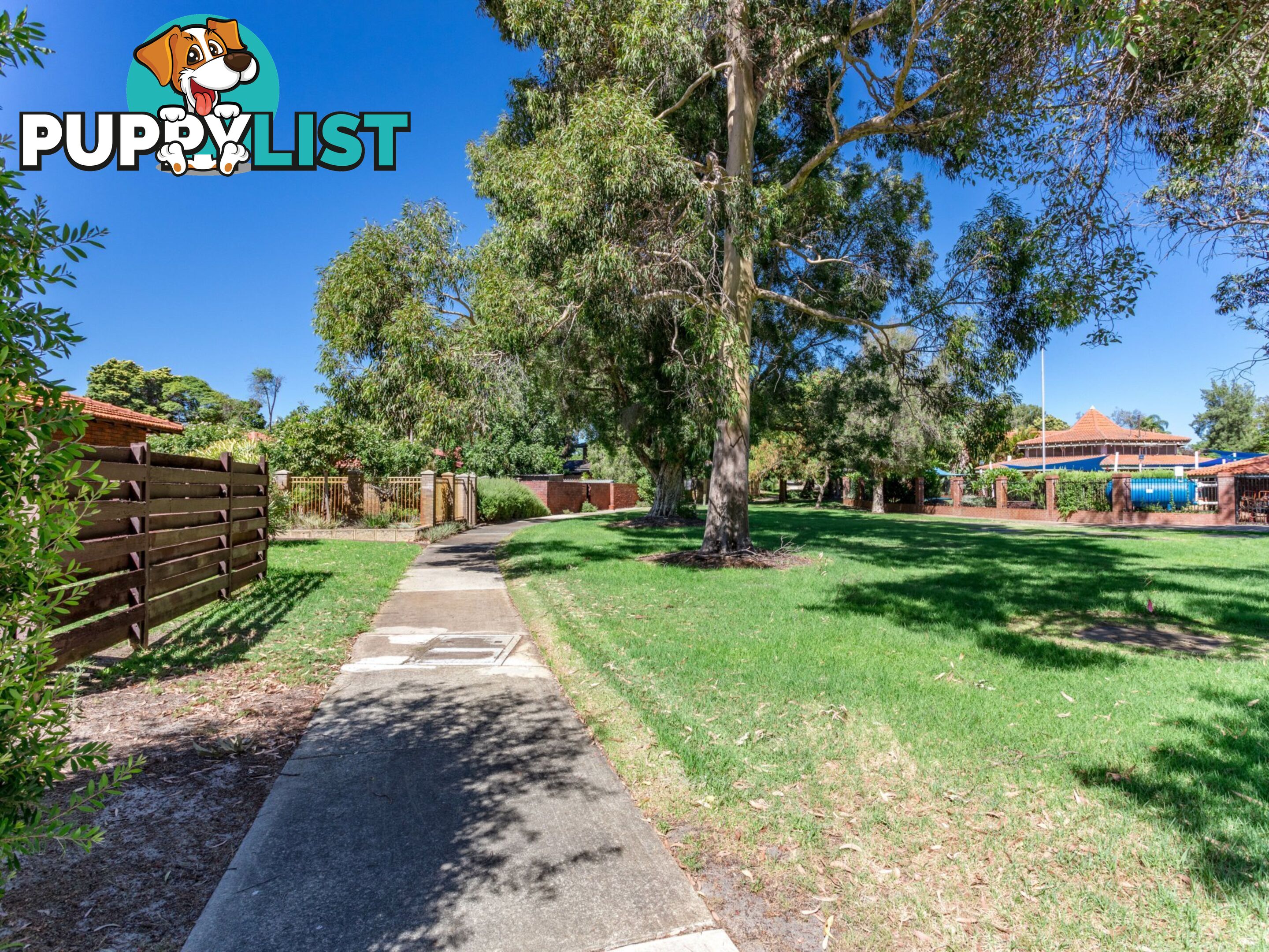 98 Regency Drive THORNLIE WA 6108