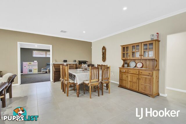 83 Daleford Way SOUTHERN RIVER WA 6110