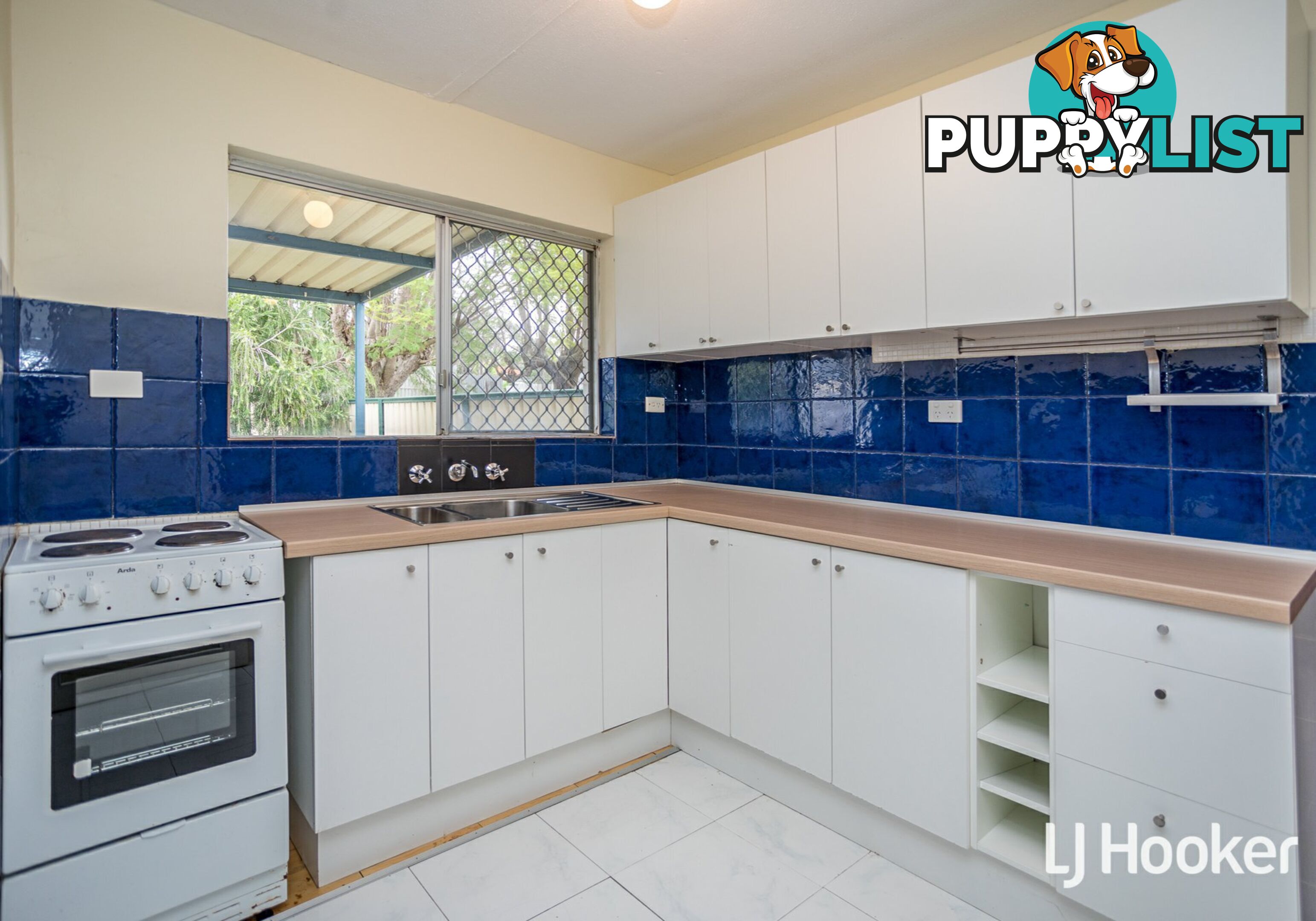 15A Arnott Court KELMSCOTT WA 6111