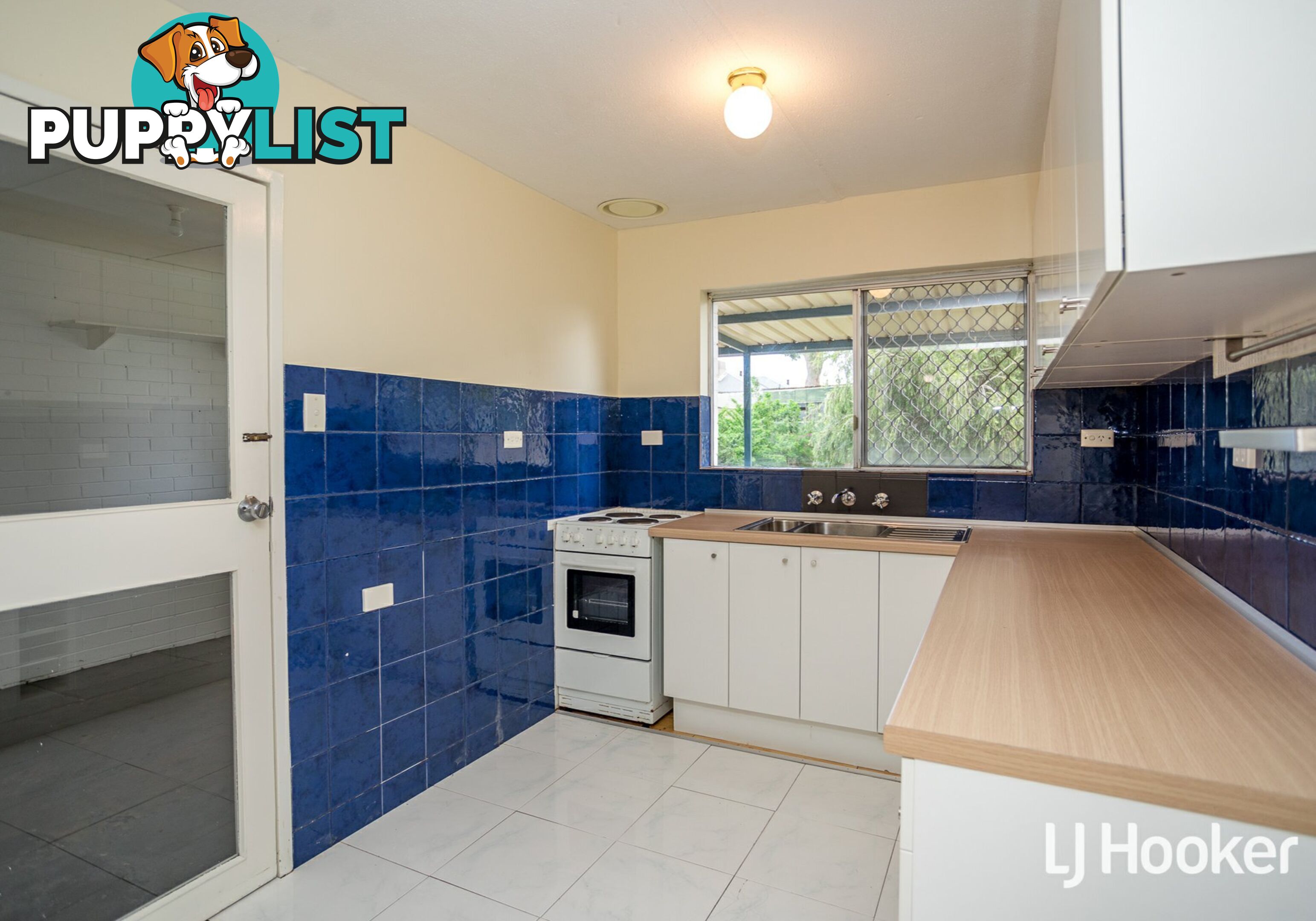 15A Arnott Court KELMSCOTT WA 6111