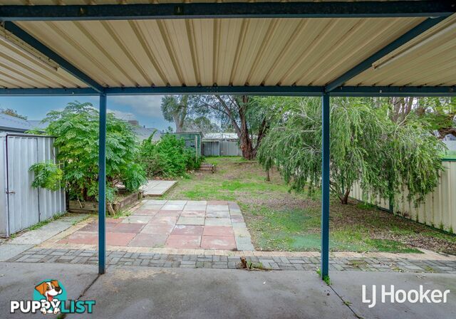 15A Arnott Court KELMSCOTT WA 6111