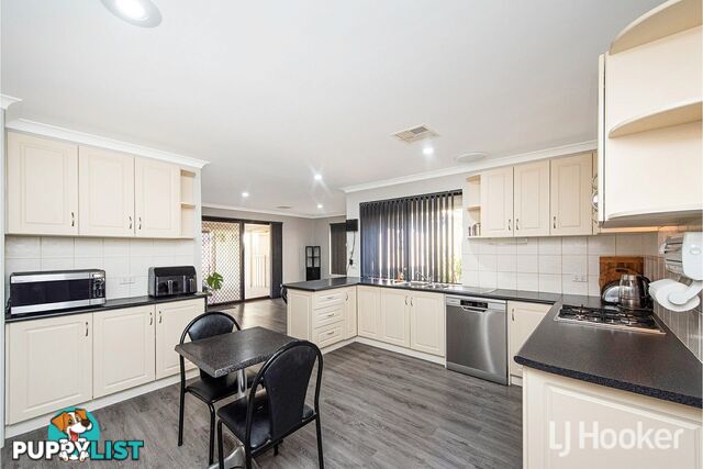 8 Ardross Street SEVILLE GROVE WA 6112