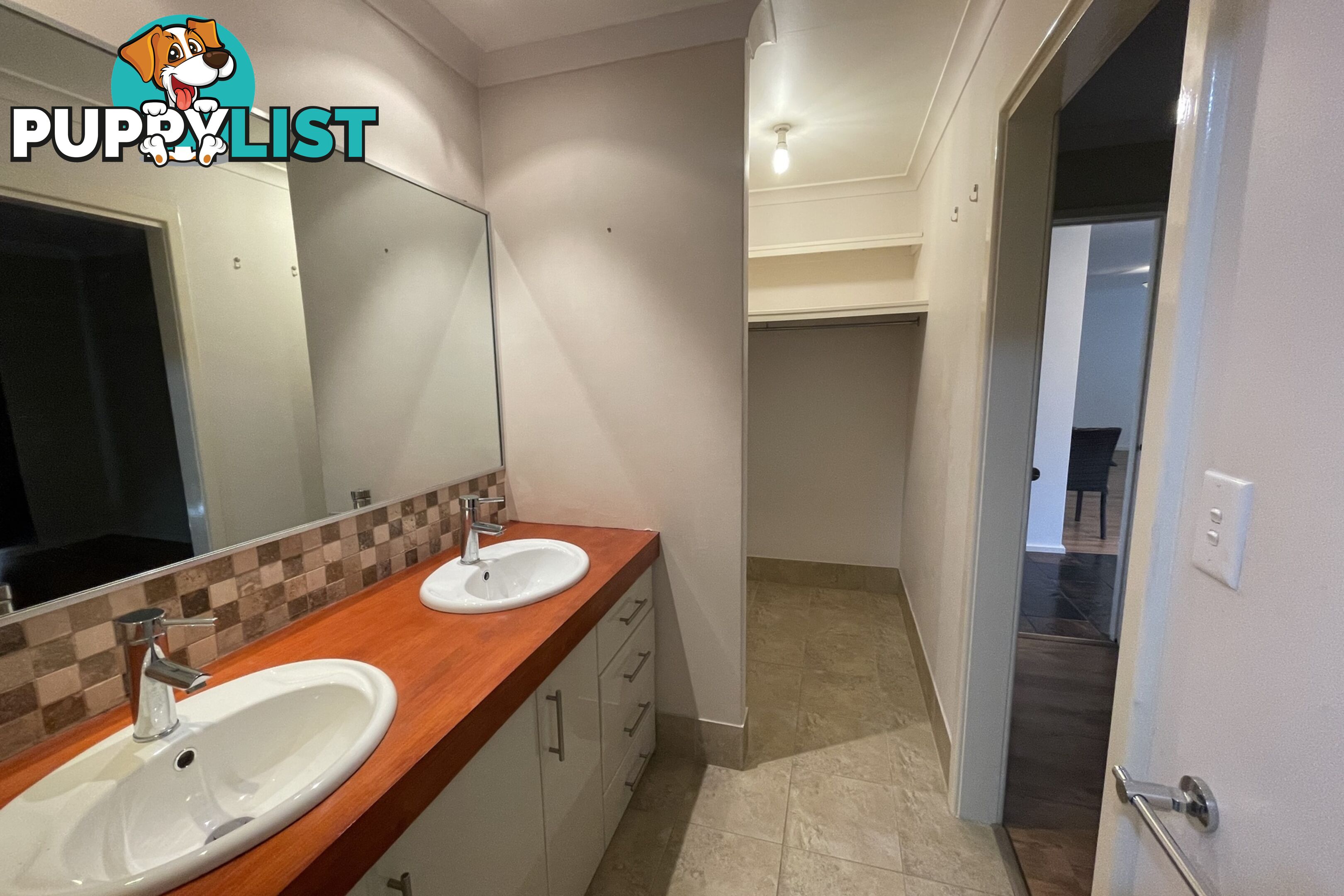 12 Empire Way THORNLIE WA 6108